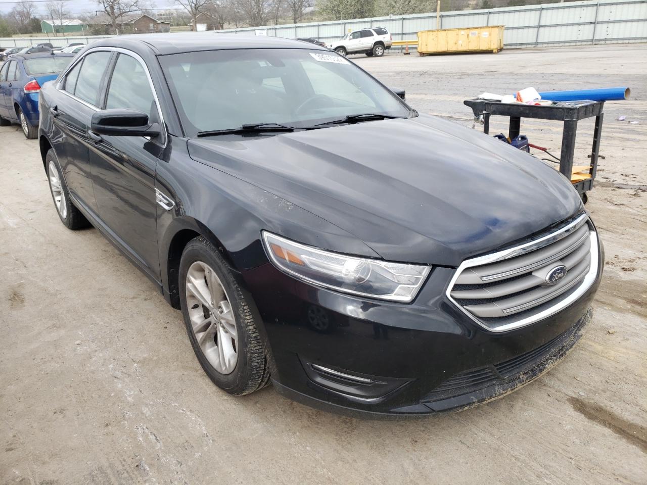 FORD TAURUS SEL 2016 with VIN 1FAHP2E84GG142352 - Photo from auction