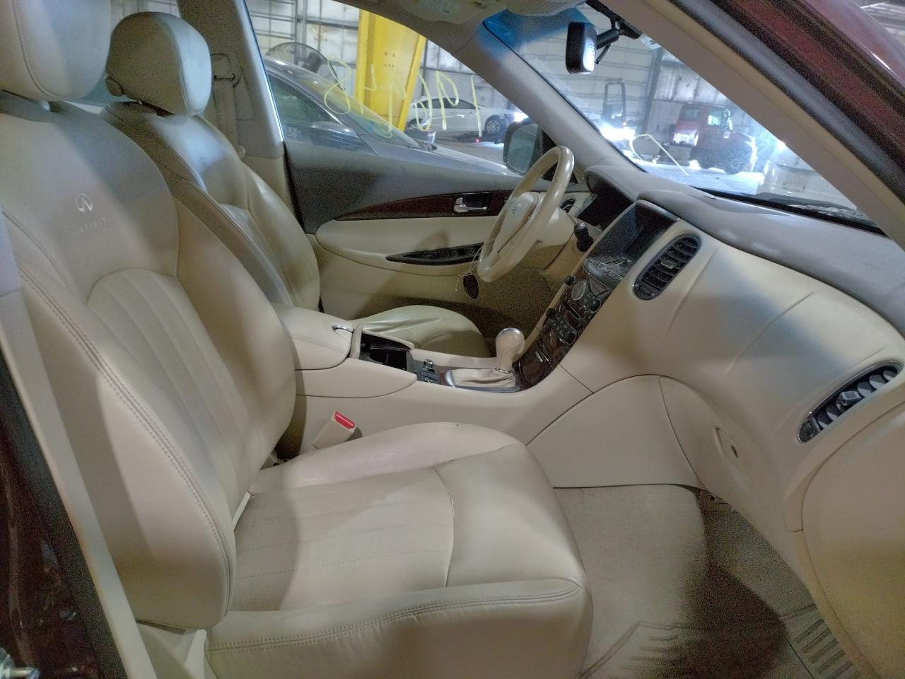 Photo 5 from auction – 2011 INFINITI EX35 with VIN JN1AJ0HR1BM850755