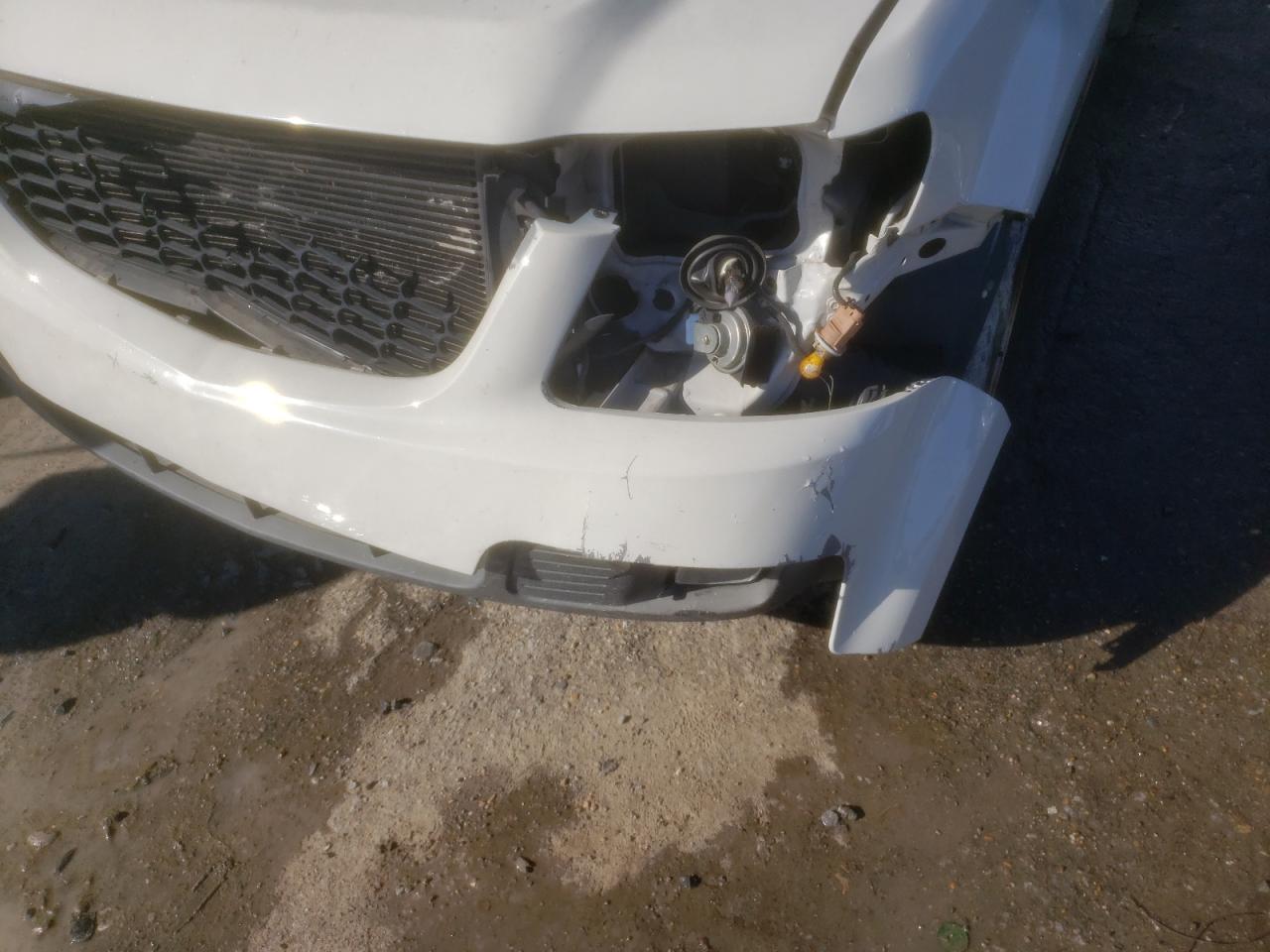 Photo 9 from auction – 2009 MAZDA TRIBUTE I with VIN 4F2CZ02749KM04868