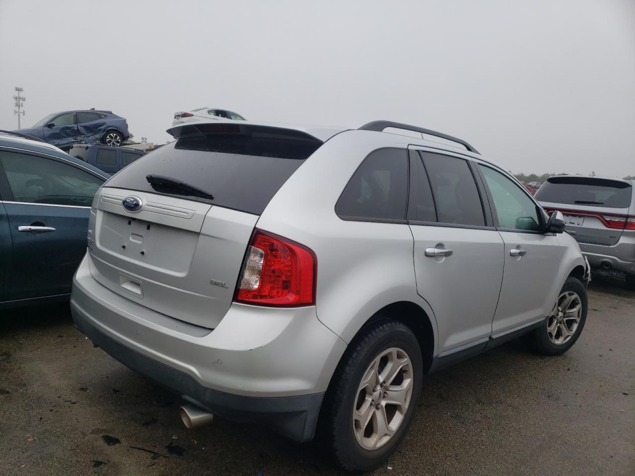 Photo 4 from auction – 2011 FORD EDGE SEL with VIN 2FMDK3JC6BBB68812