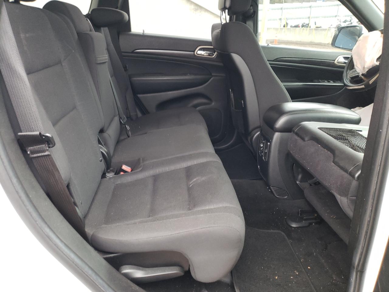 Photo 6 from auction – 2014 JEEP GRAND CHER with VIN 1C4RJFAG9EC131517