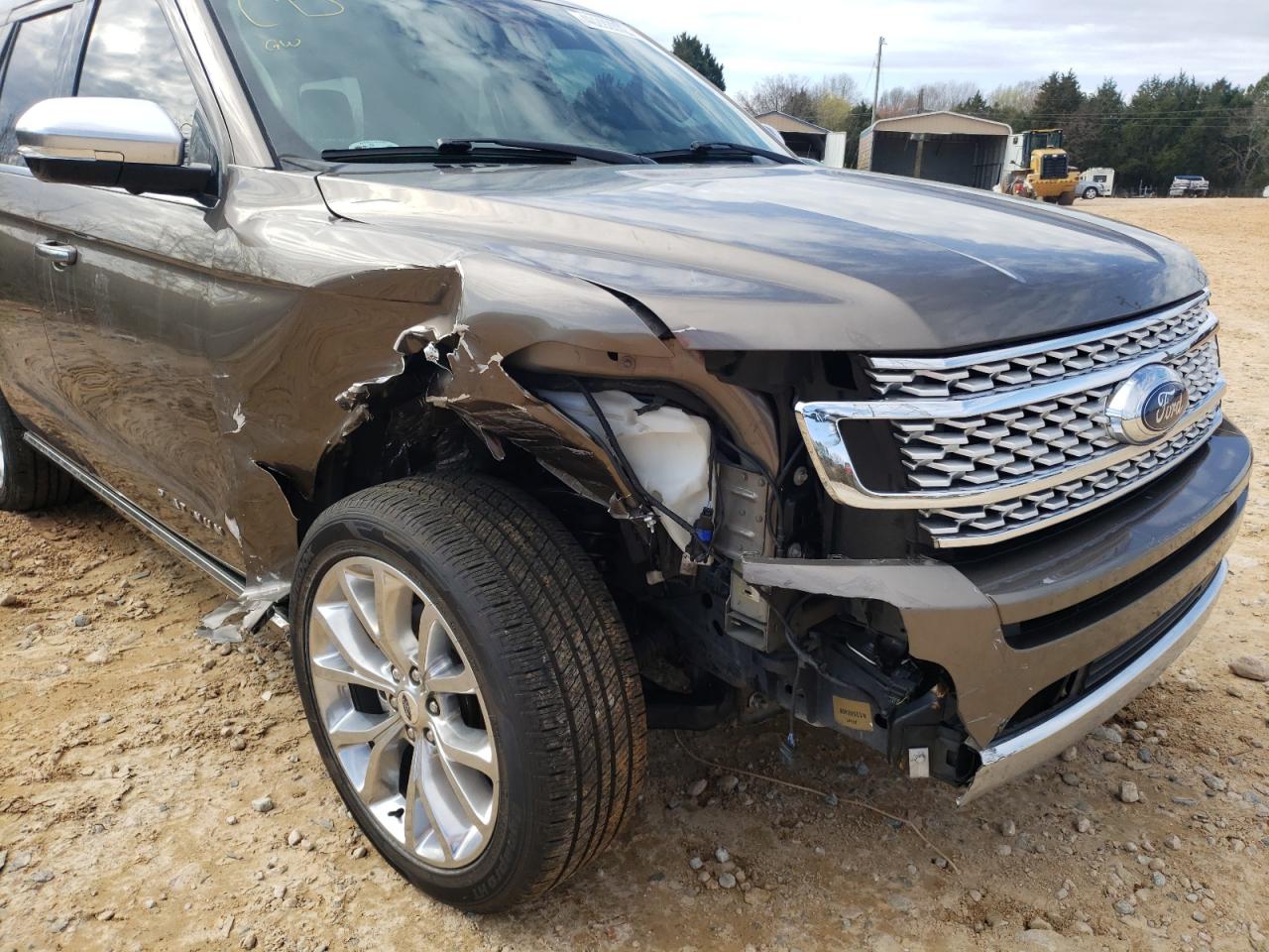 Photo 9 from auction – 2018 FORD EXPEDITION with VIN 1FMJU1LT9JEA32160