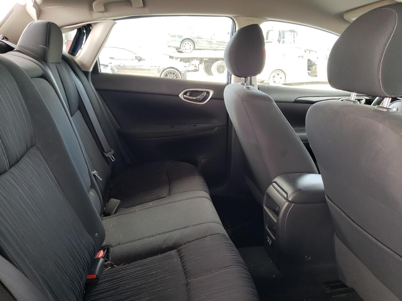 Photo 6 from auction – 2018 NISSAN SENTRA S with VIN 3N1AB7AP2JL648840