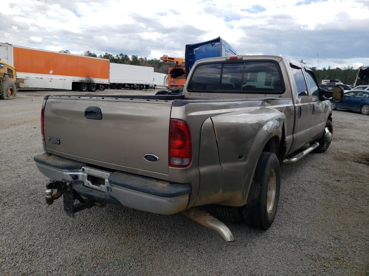 Photo 4 from auction – 2003 FORD F350 SUPER with VIN 1FTWW32P93ED46110