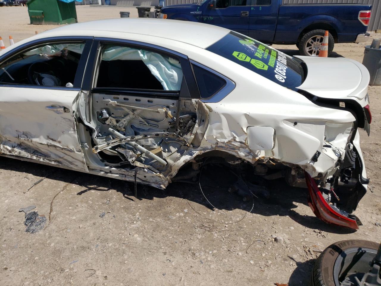 Photo 9 from auction – 2017 NISSAN ALTIMA 2.5 with VIN 1N4AL3AP2HC133433