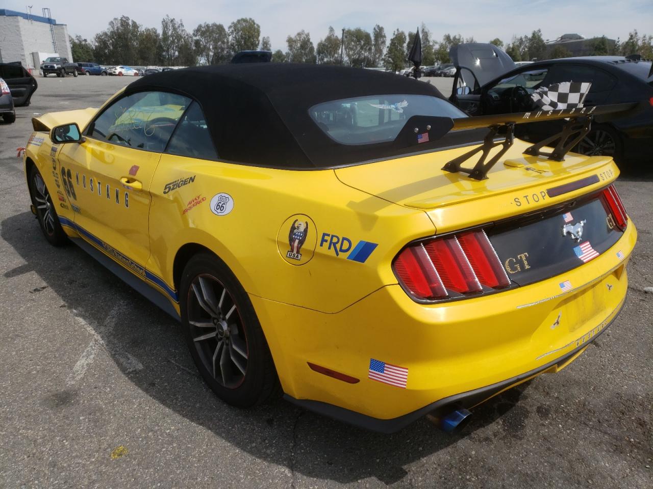 Photo 3 from auction – 2016 FORD MUSTANG with VIN 1FATP8UH0G5318825