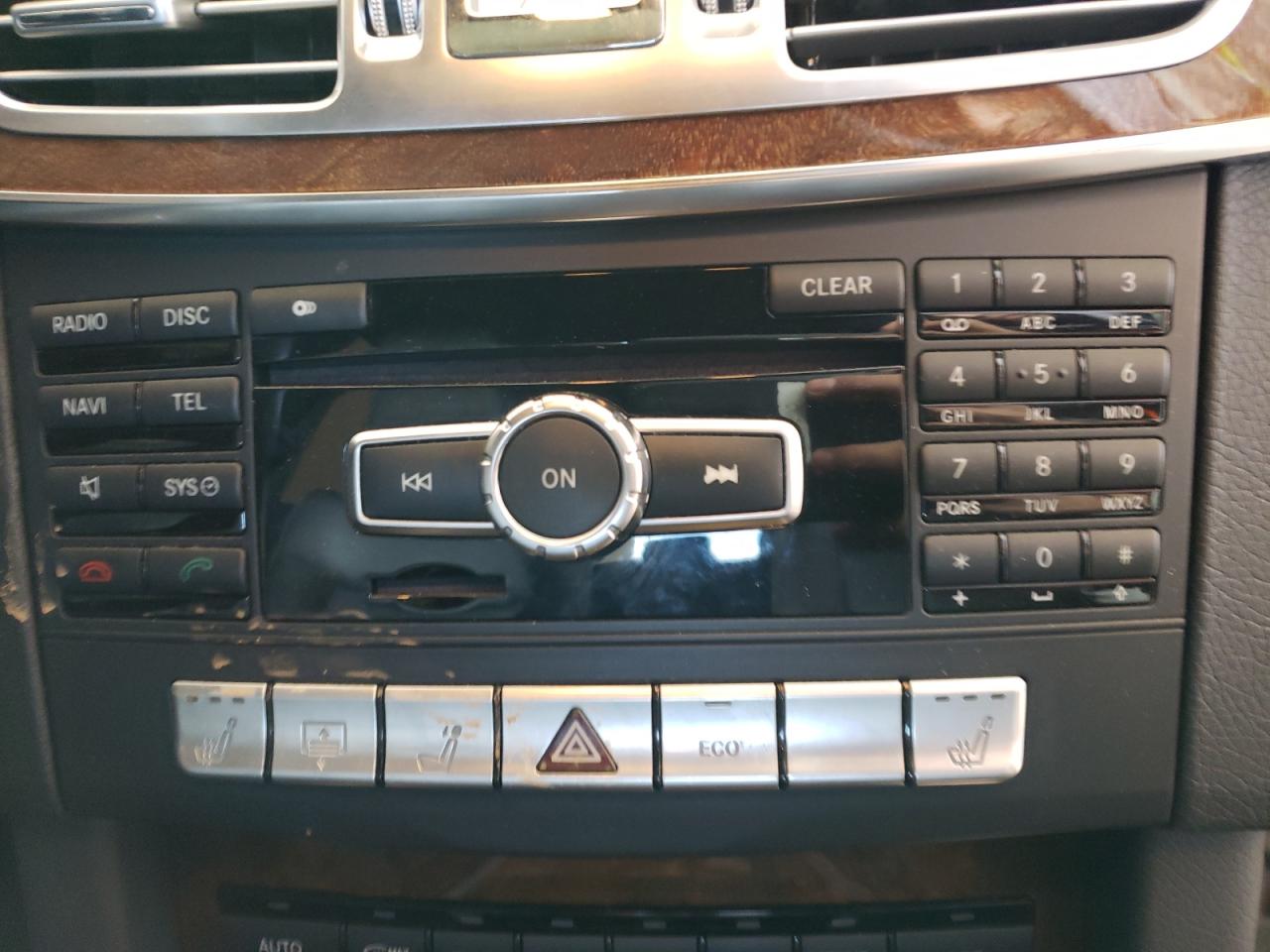 Photo 9 from auction – 2014 MERCEDES-BENZ E 350 with VIN WDDHF5KB1EA787013