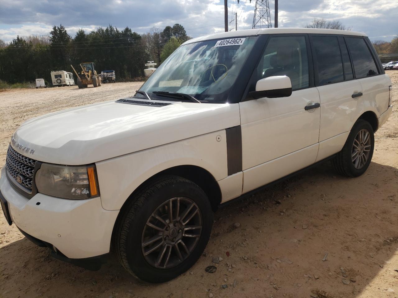 Photo 9 from auction – 2010 LAND ROVER RANGE ROVE with VIN SALME1D41AA312399