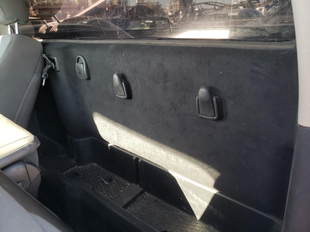 Photo 6 from auction – 2016 RAM 1500 ST with VIN 3C6JR6AG0GG317993