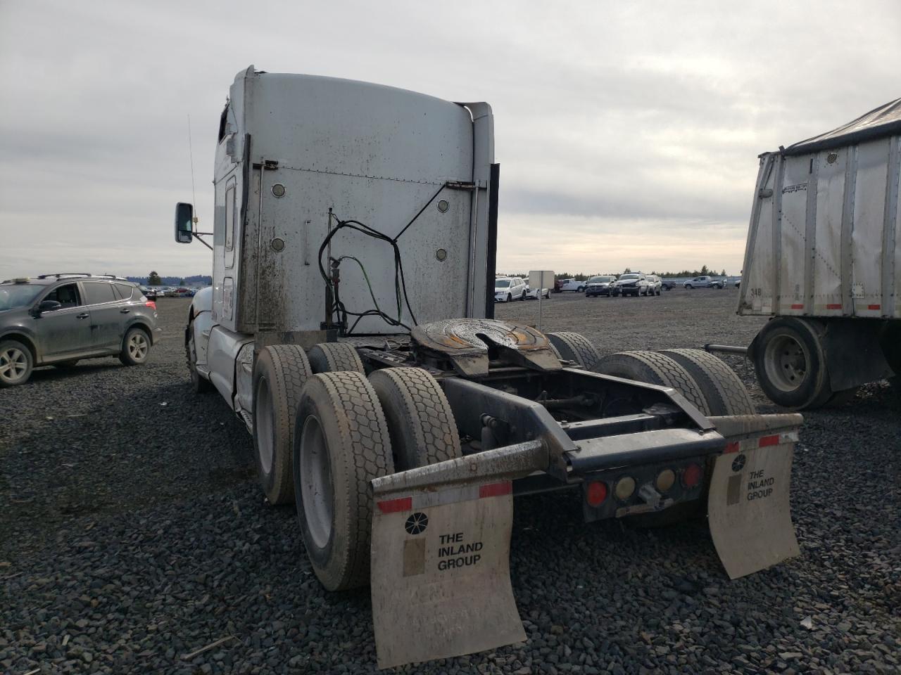 Photo 3 from auction – 2008 KENWORTH CONSTRUCTI with VIN 1XKAD49X08R203689