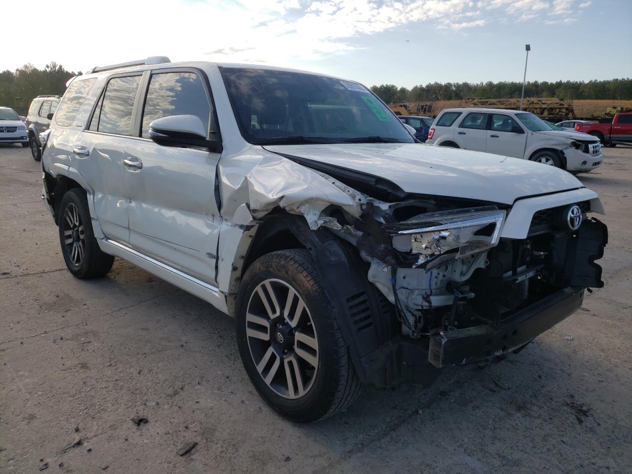 TOYOTA 4RUNNER SR 2015 with VIN JTEZU5JR3F5105788 - Photo from auction