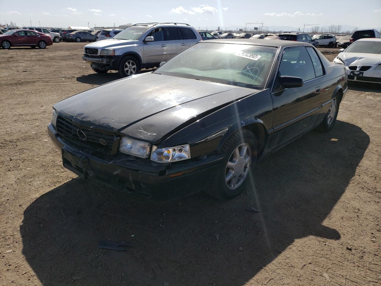 Photo 2 from auction – 2001 CADILLAC ELDORADO T with VIN 1G6ET12901B101532