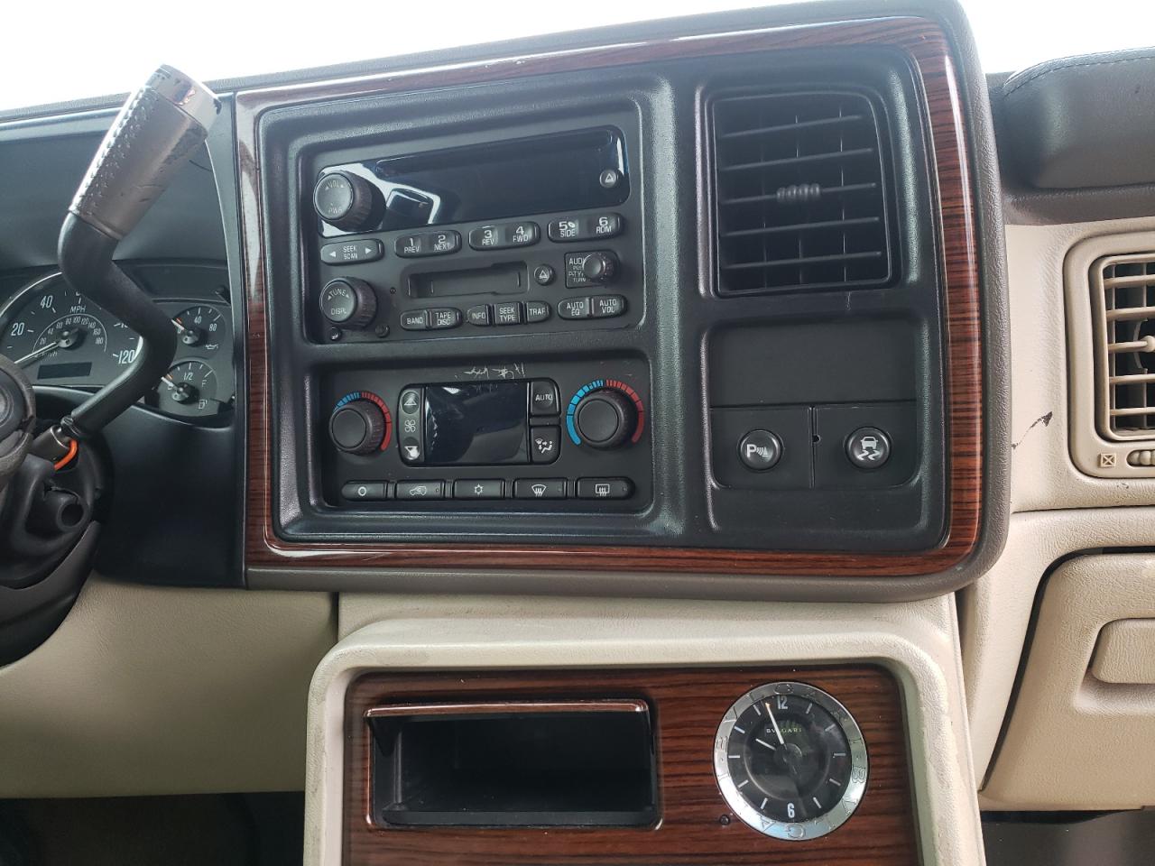Photo 9 from auction – 2003 CADILLAC ESCALADE L with VIN 1GYEC63T73R250142