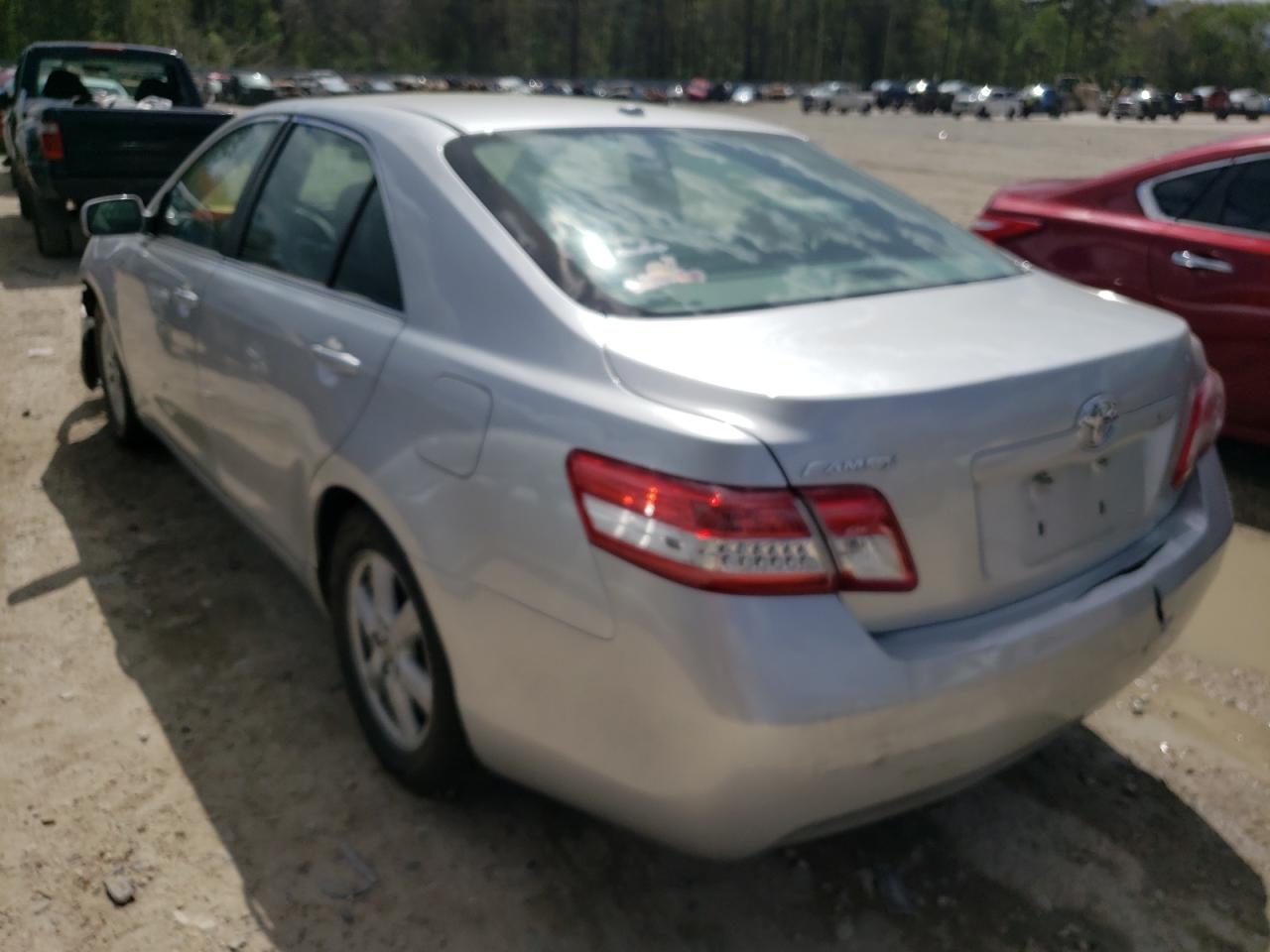 Photo 3 from auction – 2010 TOYOTA CAMRY BASE with VIN 4T1BF3EK6AU528487