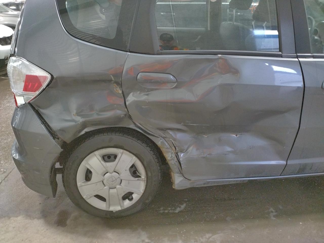 Photo 9 from auction – 2013 HONDA FIT with VIN JHMGE8H31DC038921