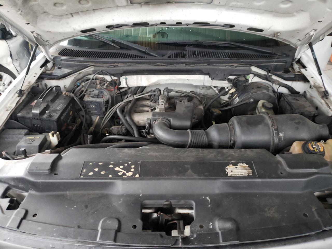 Photo 7 from auction – 2000 FORD F150 with VIN 3FTZF1720YMA63739
