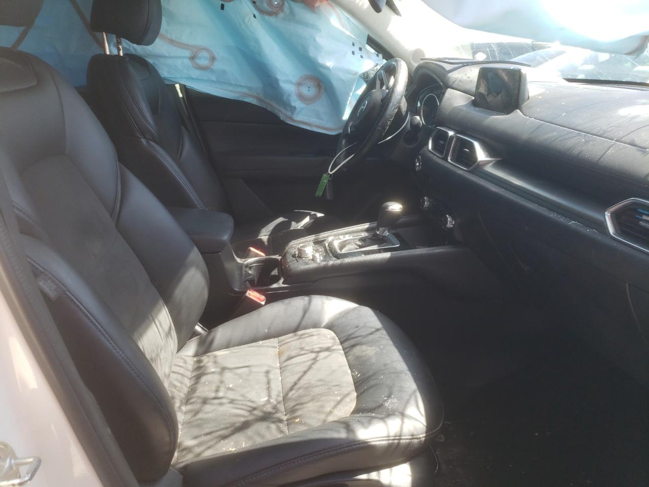 Photo 5 from auction – 2018 MAZDA CX-5 TOURI with VIN JM3KFACM5J1327783