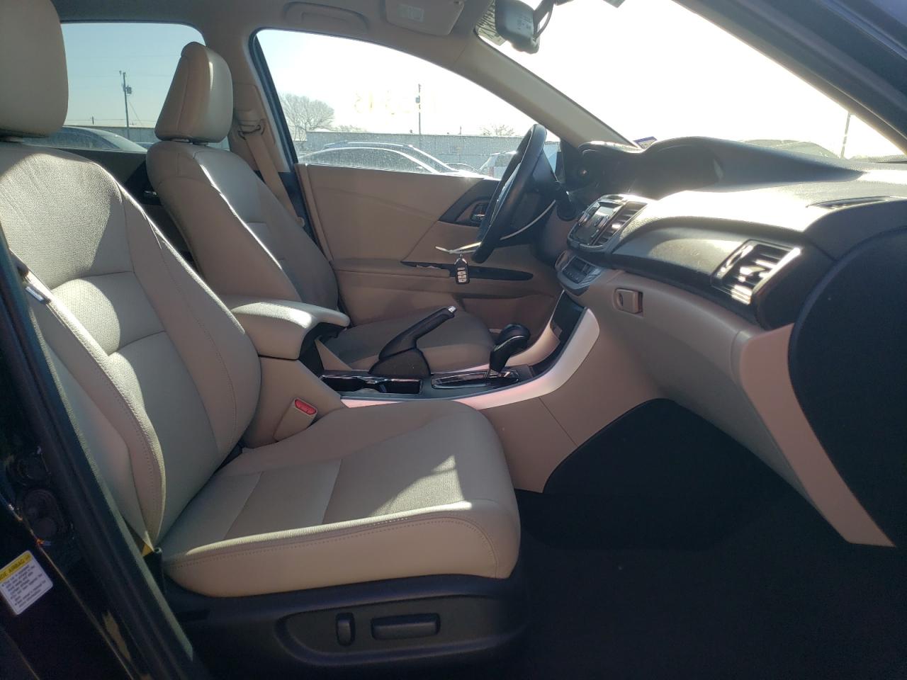 Photo 5 from auction – 2014 HONDA ACCORD EXL with VIN 1HGCR3F83EA042389