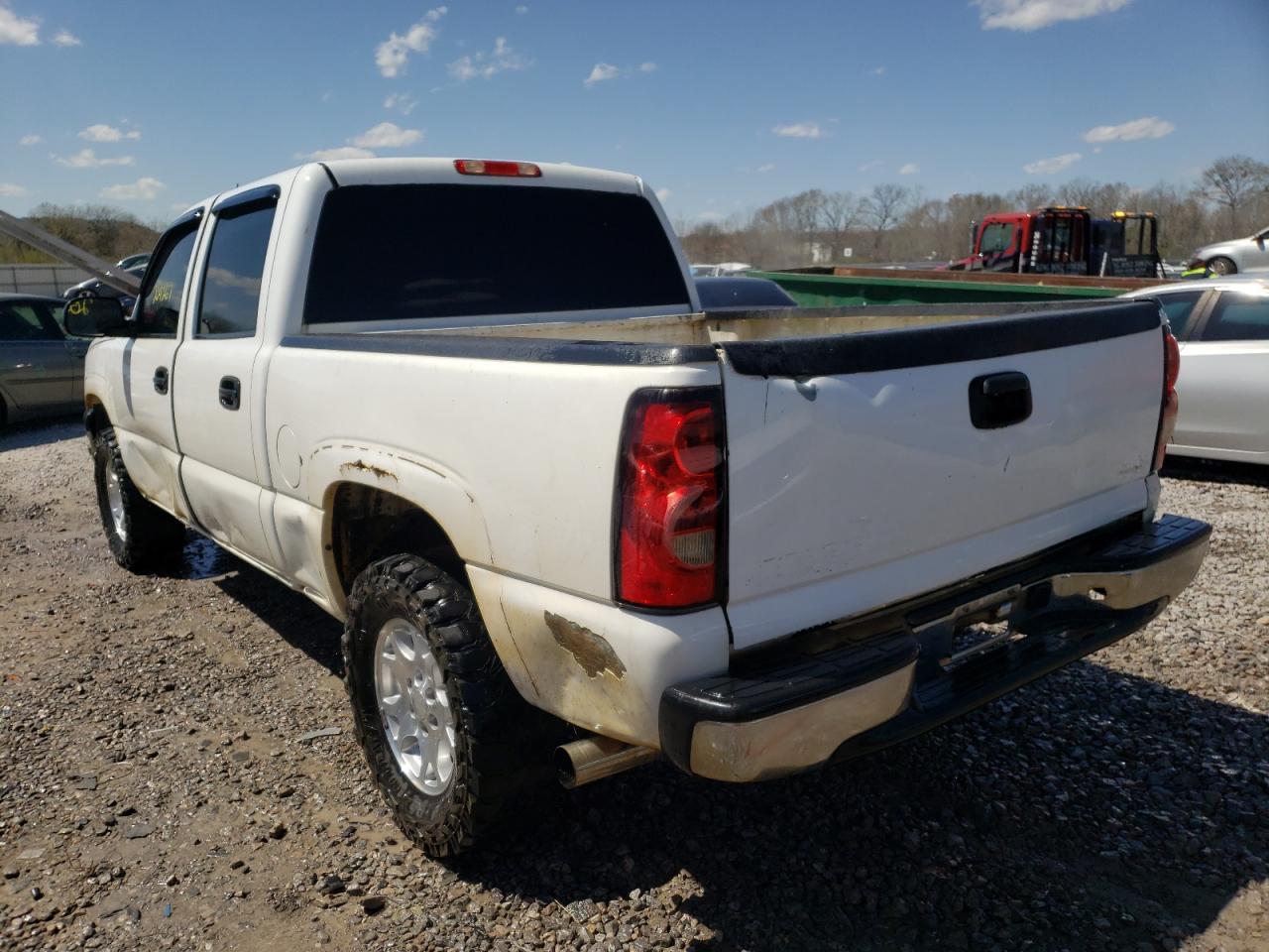 Photo 3 from auction – 2005 CHEVROLET SILVERADO with VIN 2GCEK13T051360277