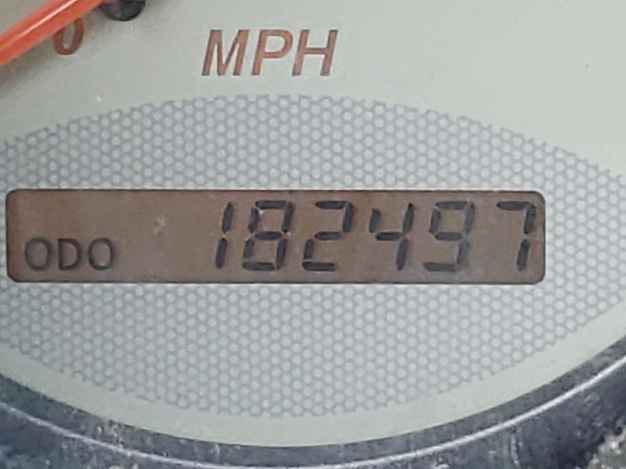 Photo 8 from auction – 2001 TOYOTA RAV4 with VIN JTEHH20V210083995