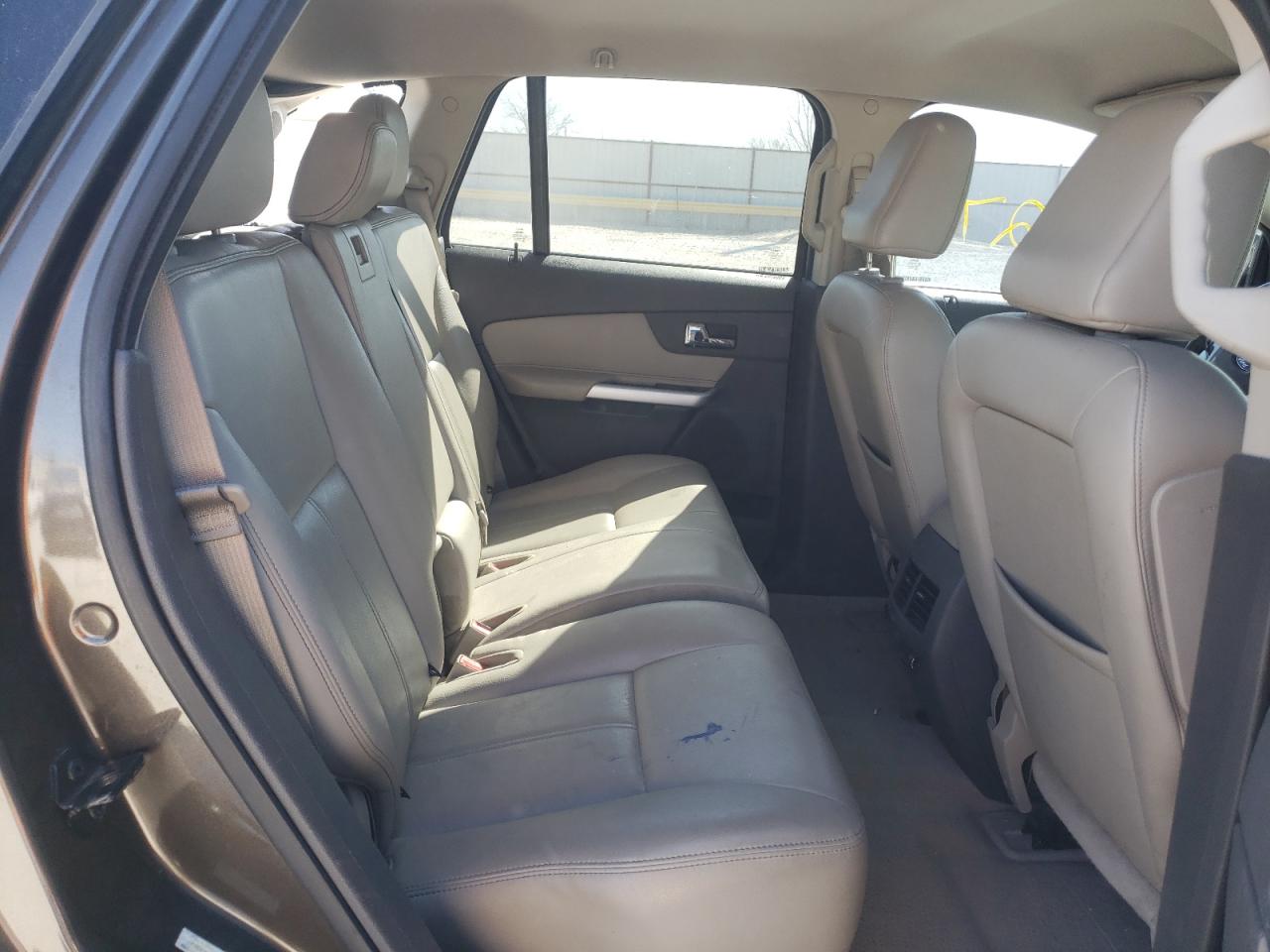 Photo 6 from auction – 2011 FORD EDGE with VIN 2FMDK3KC1BBA27046