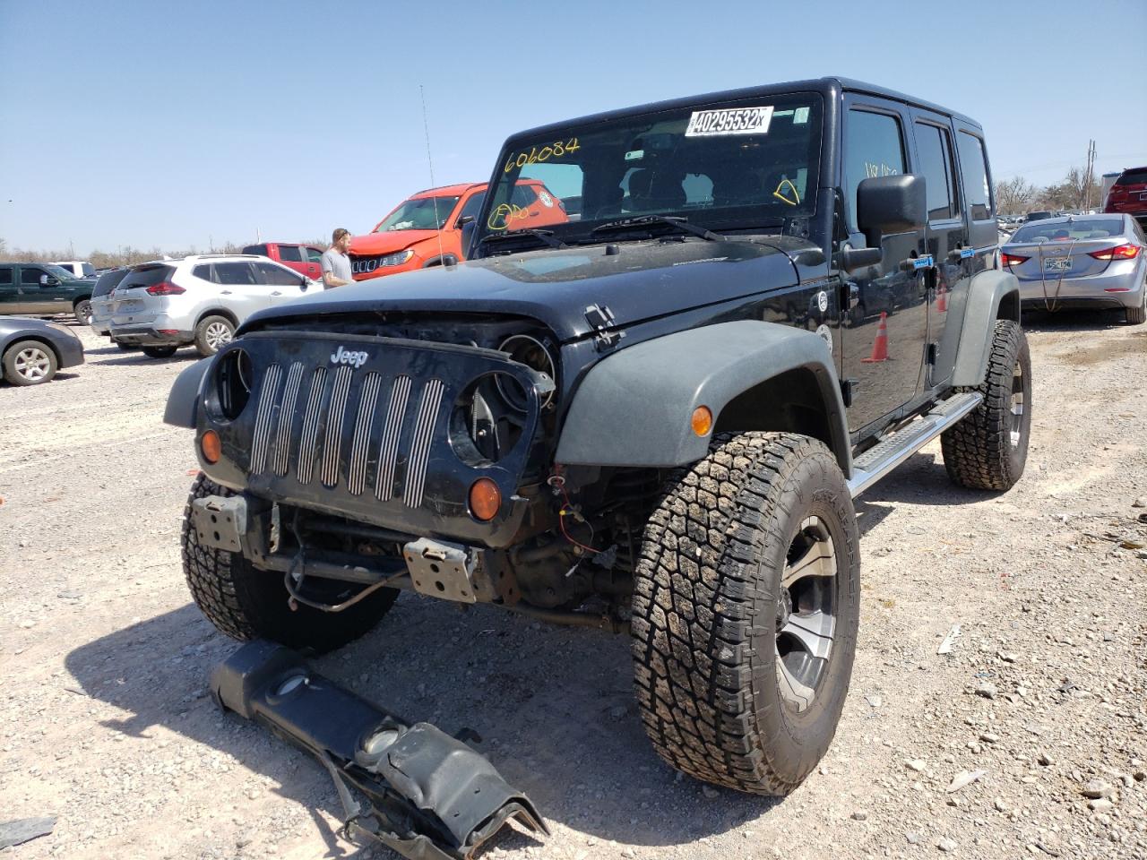 Photo 2 from auction – 2013 JEEP WRANGLER U with VIN 1C4BJWDG8DL606084