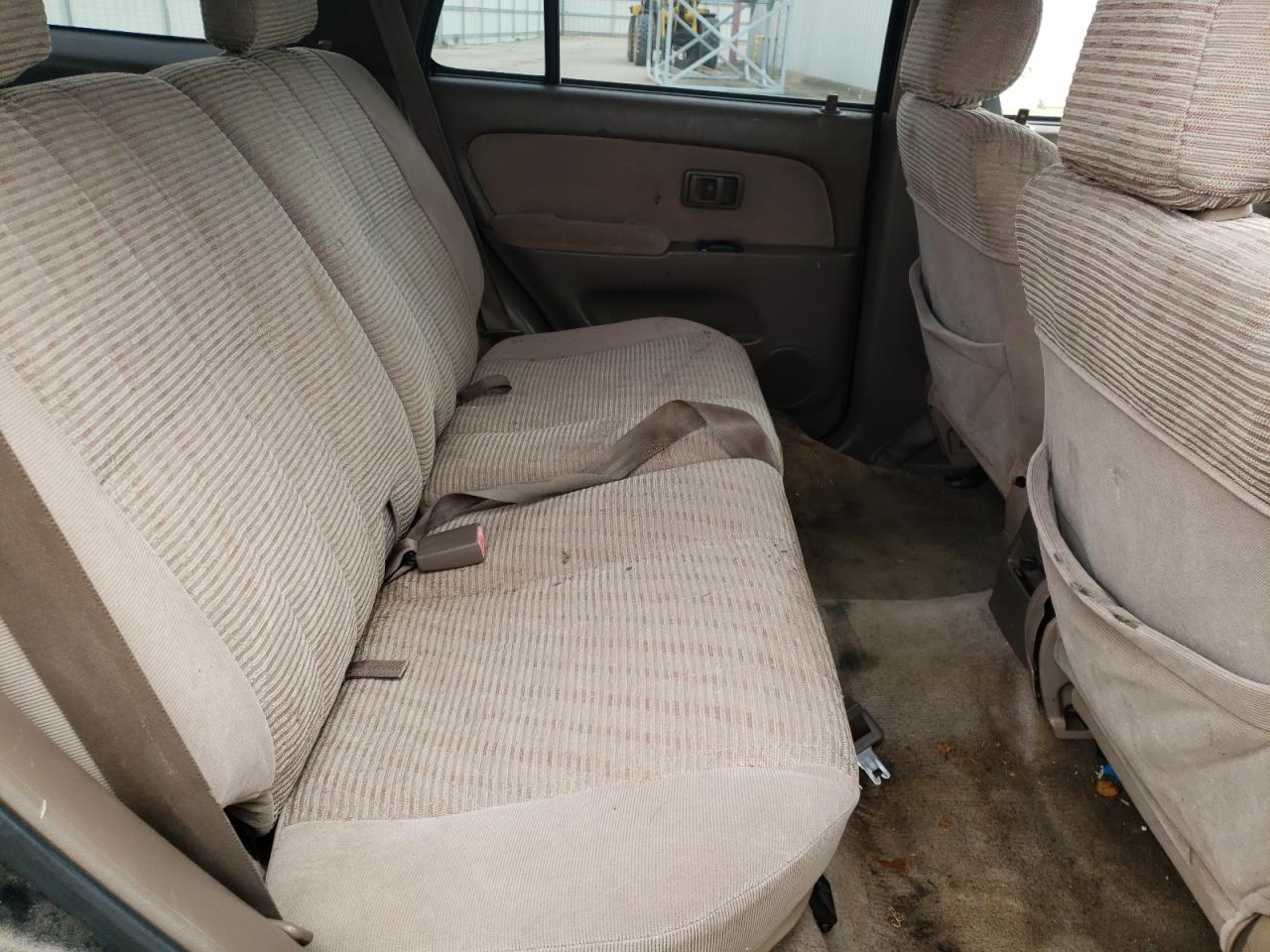 Photo 6 from auction – 1997 TOYOTA 4RUNNER SR with VIN JT3GN86R0V0024850