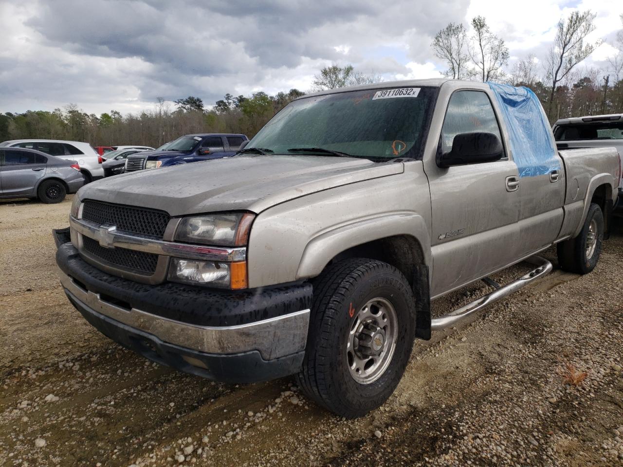 Photo 2 from auction – 2003 CHEVROLET SILVERADO with VIN 1GCGK13U73F177434