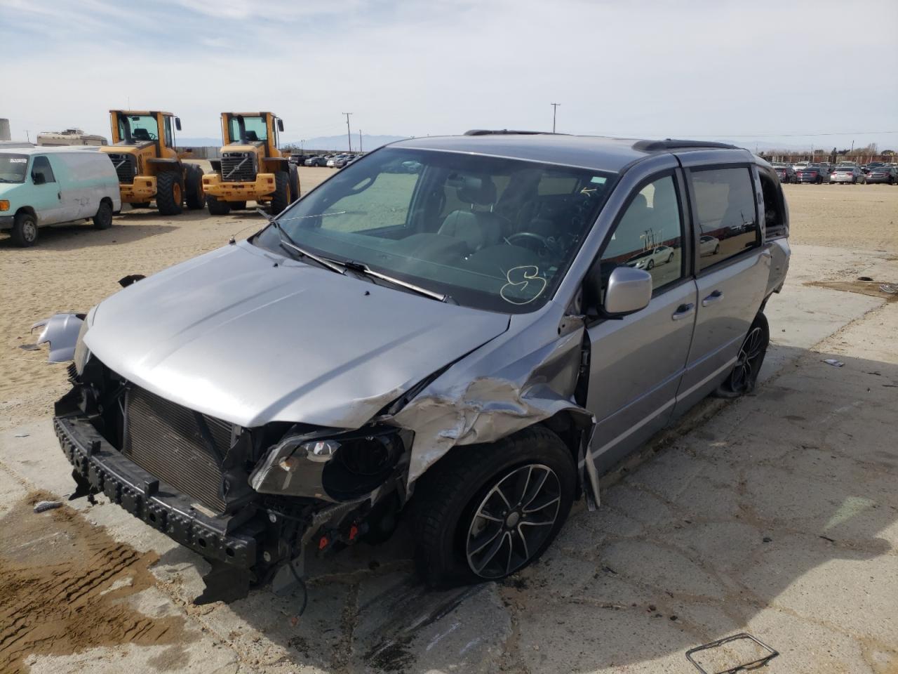Photo 2 from auction – 2016 DODGE GRAND CARA with VIN 2C4RDGEG2GR380033