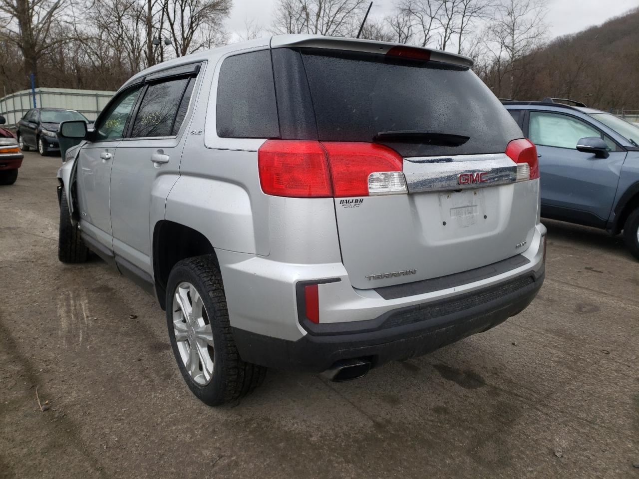 Photo 3 from auction – 2017 GMC TERRAIN SL with VIN 2GKFLSEK6H6286659