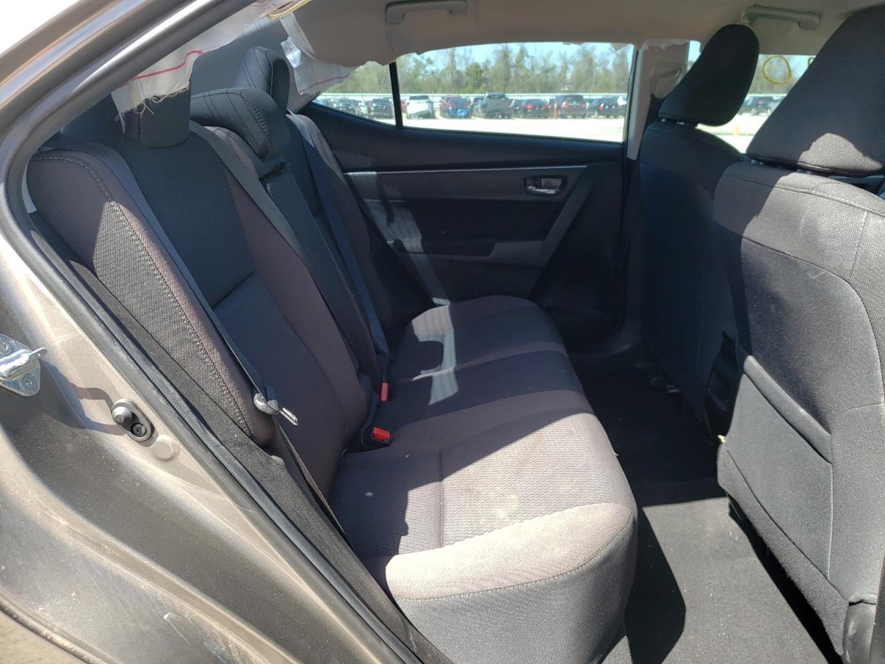 Photo 6 from auction – 2019 TOYOTA COROLLA L with VIN 5YFBURHEXKP888492
