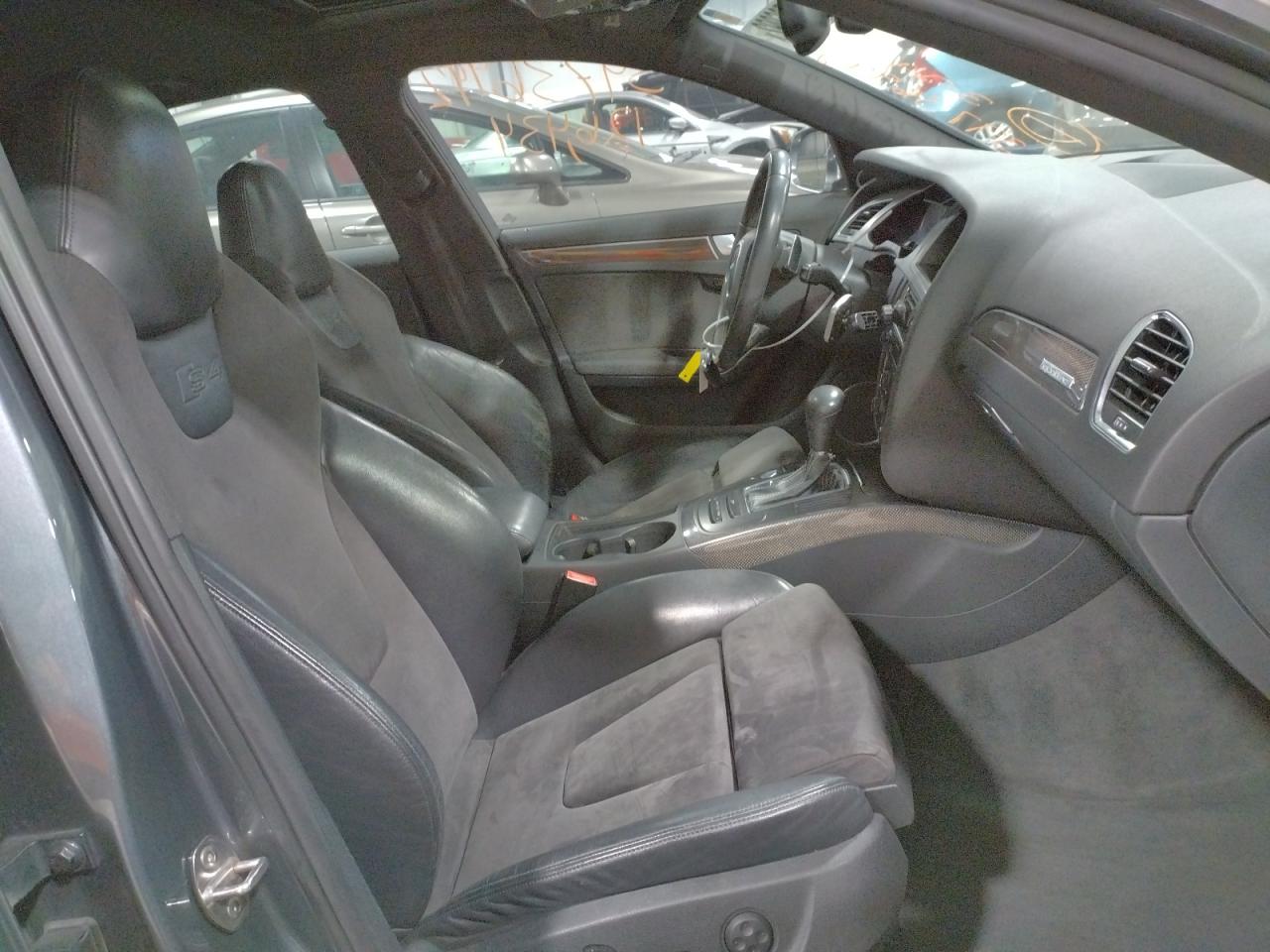 Photo 5 from auction – 2012 AUDI S4 PREMIUM with VIN WAUBGAFL8CA043315