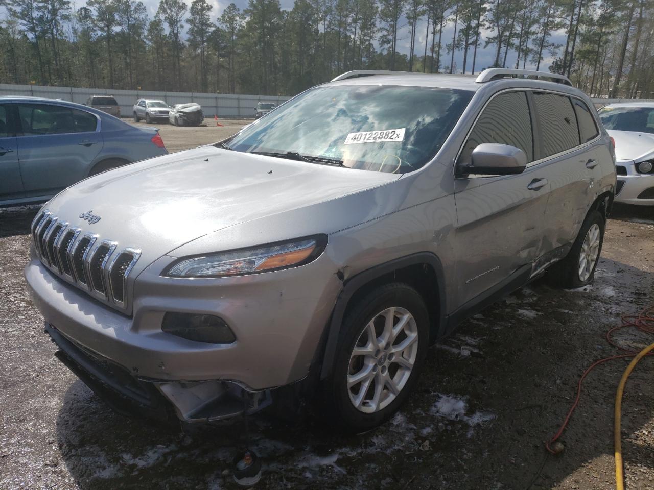 Photo 2 from auction – 2014 JEEP CHEROKEE L with VIN 1C4PJLCB3EW102469