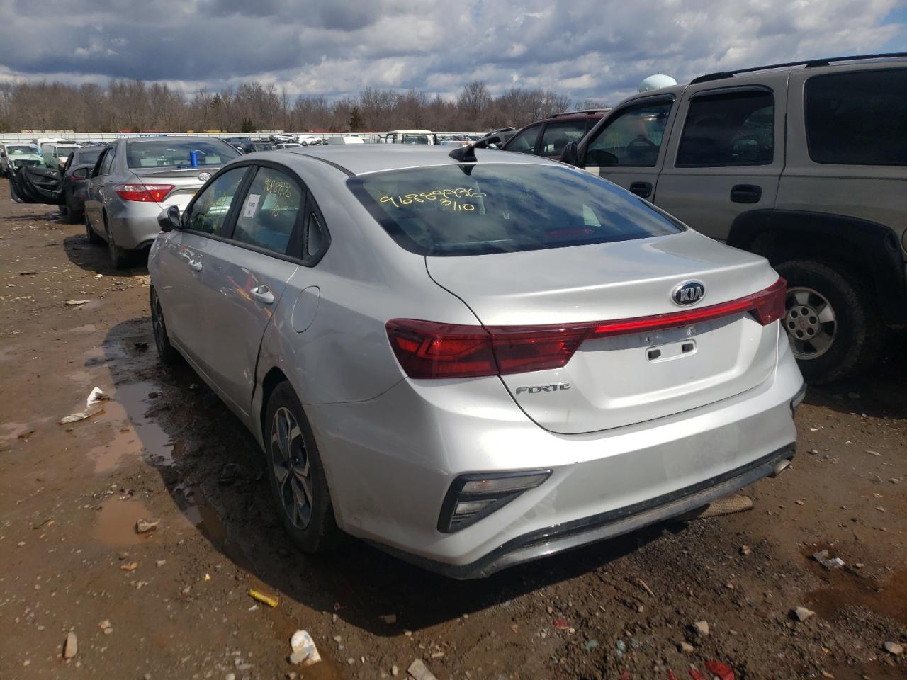 Photo 3 from auction – 2021 KIA FORTE FE with VIN 3KPF24AD5ME334552