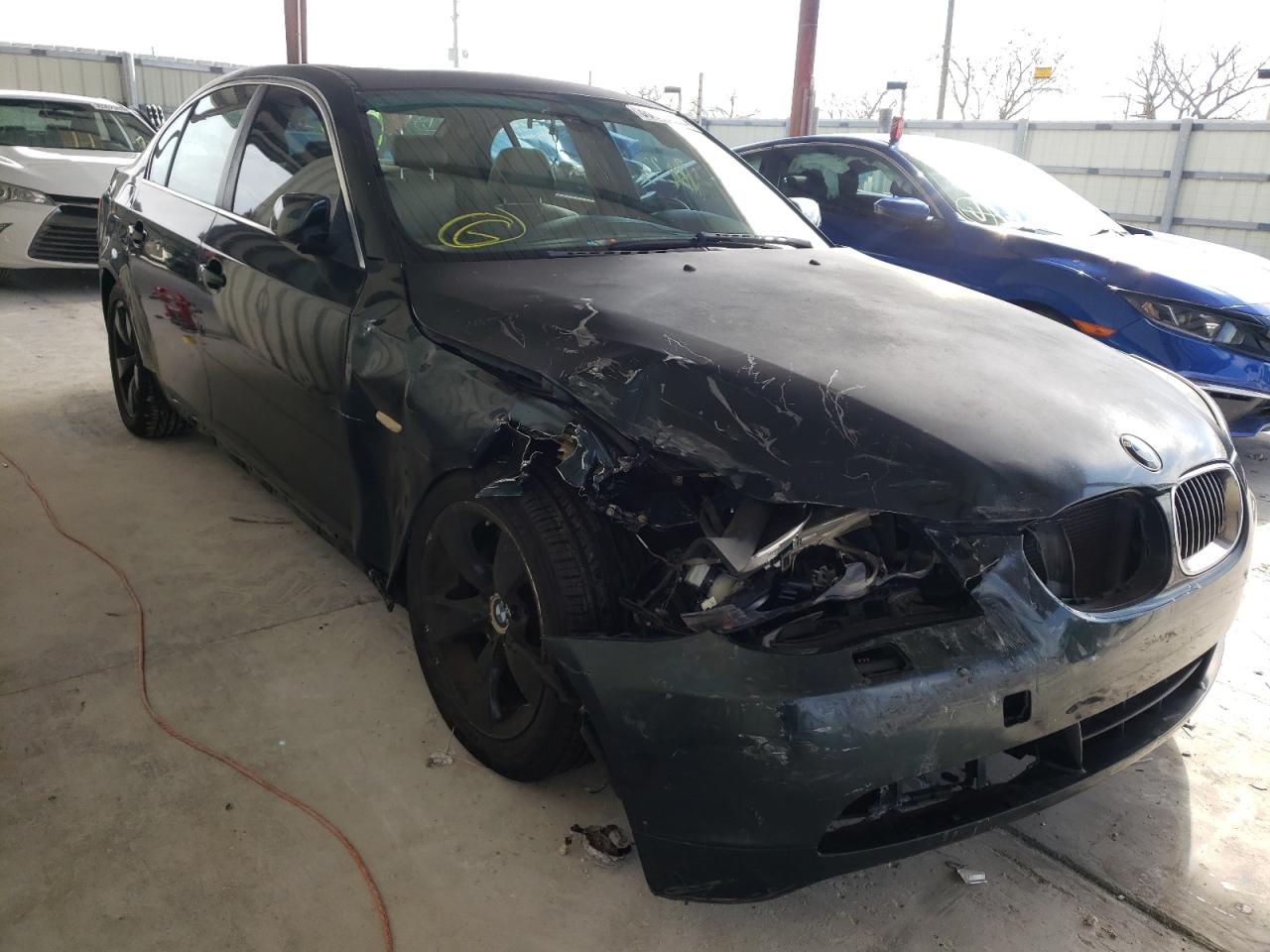BMW 525 I 2007 with VIN WBANE53517CW62803 - Photo from auction