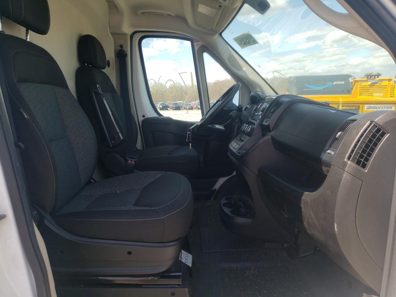 Photo 5 from auction – 2019 RAM PROMASTER with VIN 3C6TRVCG3KE550903