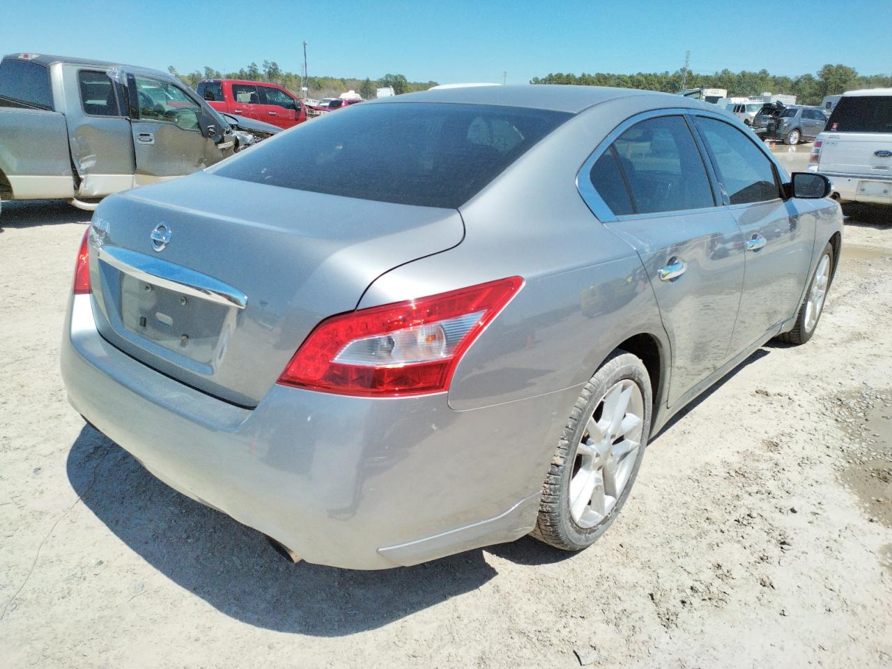 Photo 4 from auction – 2009 NISSAN MAXIMA S with VIN 1N4AA51E79C835054