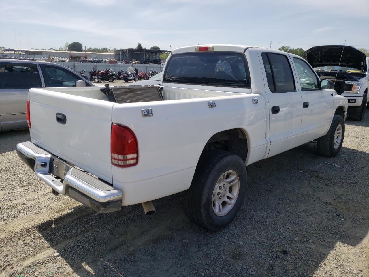 Photo 4 from auction – 2004 DODGE DAKOTA QUA with VIN 1D7HG48N44S643604