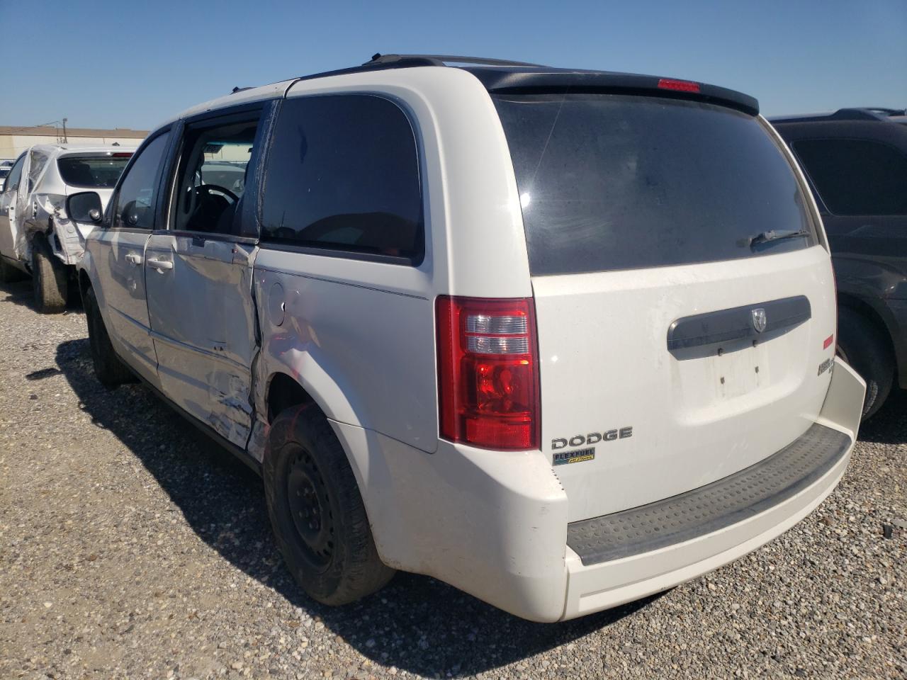 Photo 3 from auction – 2010 DODGE GRAND CARA with VIN 2D4RN4DE6AR478181