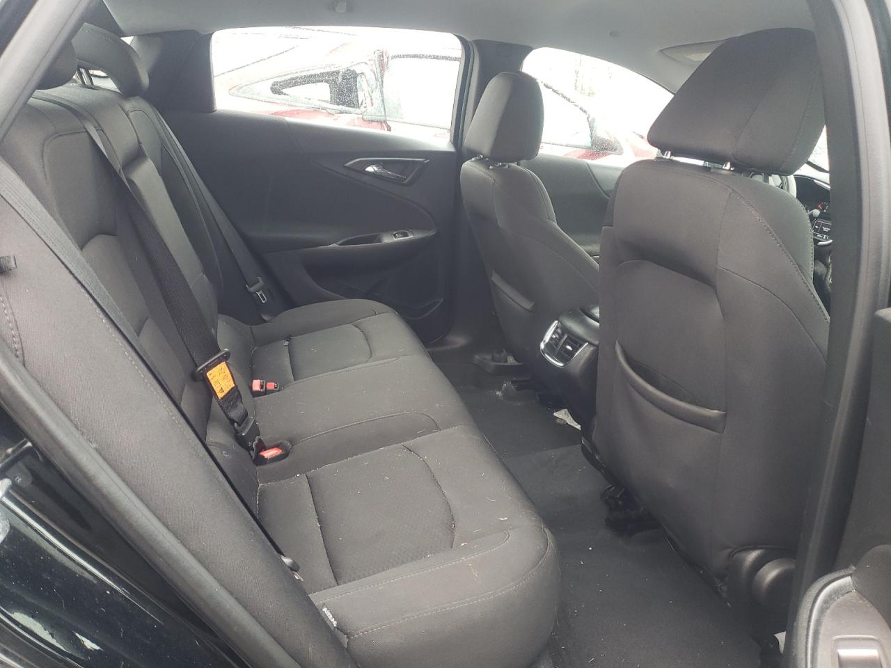 Photo 6 from auction – 2019 CHEVROLET MALIBU LT with VIN 1G1ZD5ST8KF161740