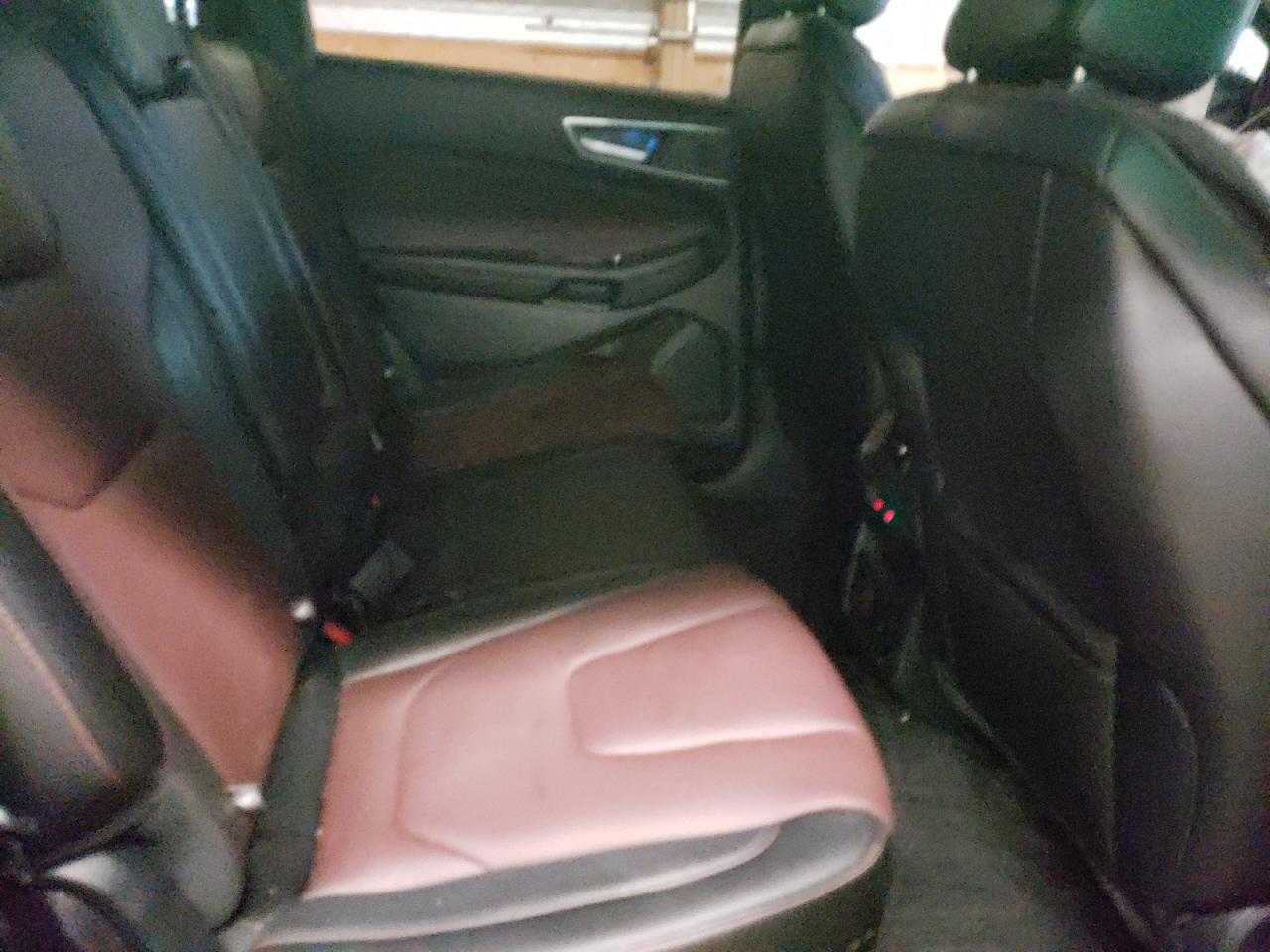 Photo 6 from auction – 2020 FORD EDGE TITAN with VIN 2FMPK4K95LBB53712