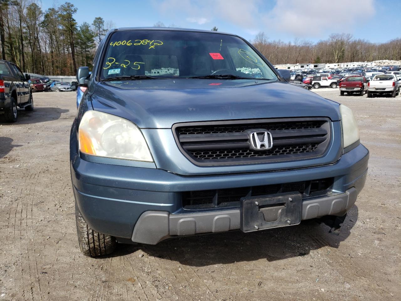 Photo 9 from auction – 2005 HONDA PILOT EXL with VIN 5FNYF18525B057090