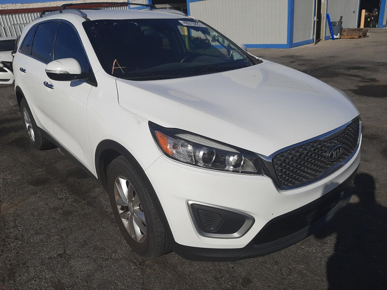 Photo 1 from auction – 2017 KIA SORENTO LX with VIN 5XYPG4A33HG255239
