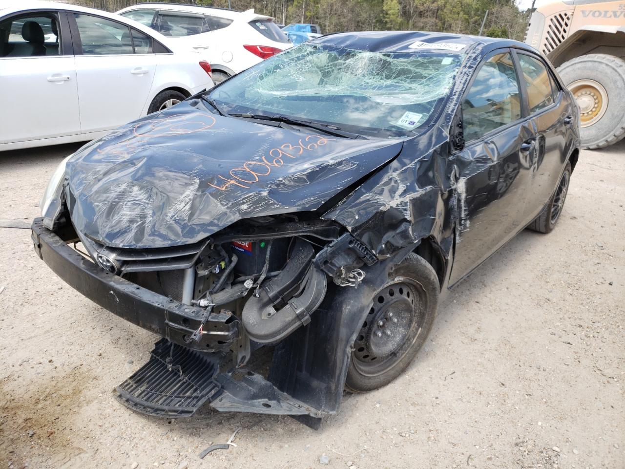 Photo 2 from auction – 2015 TOYOTA COROLLA L with VIN 5YFBURHE3FP254575