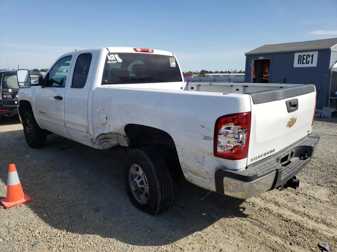 Photo 3 from auction – 2011 CHEVROLET SILVERADO with VIN 1GC2CXCG5BZ374944