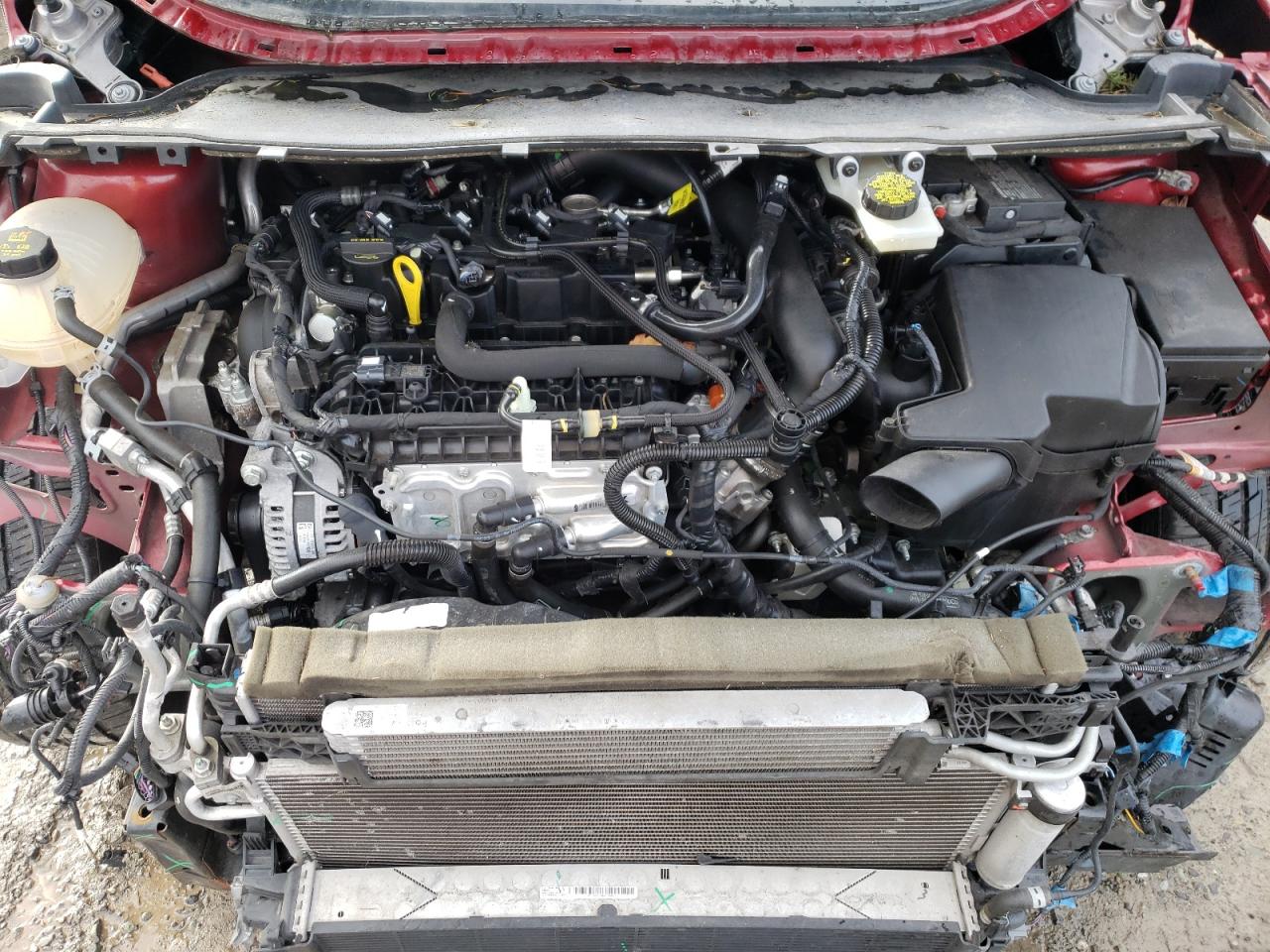 Photo 7 from auction – 2019 FORD ESCAPE SE with VIN 1FMCU9GD1KUB63603