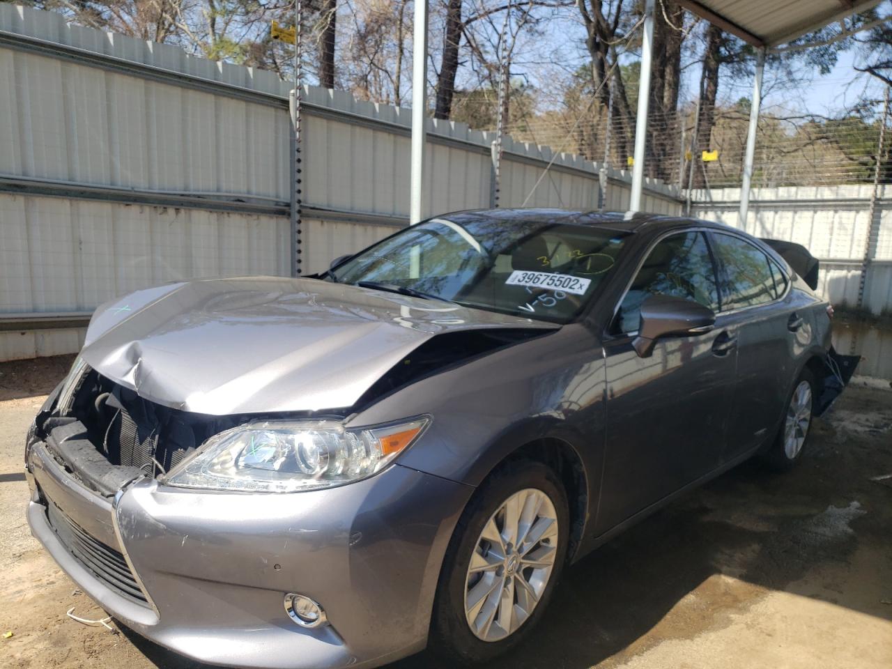 Photo 2 from auction – 2014 LEXUS ES 300H with VIN JTHBW1GG5E2075030