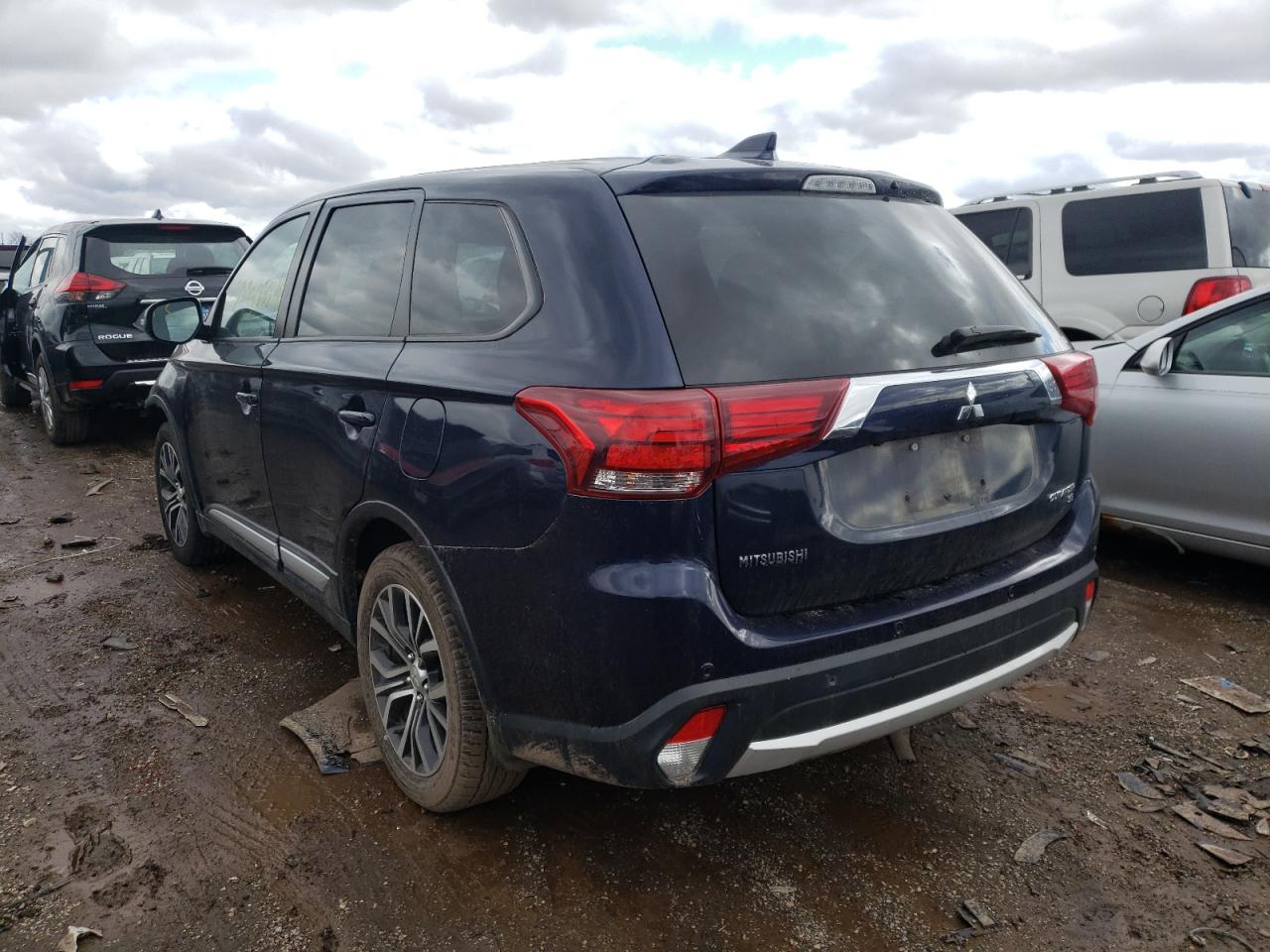 Photo 3 from auction – 2018 MITSUBISHI OUTLANDER with VIN JA4AZ3A32JJ006134