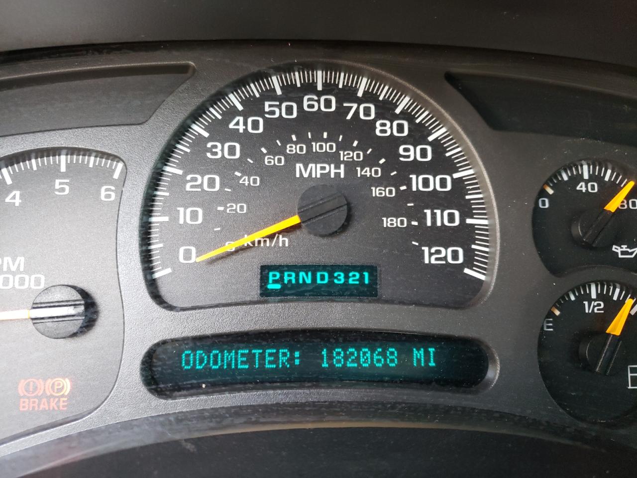 Photo 8 from auction – 2003 GMC SIERRA 150 with VIN 2GTEC19T831403071