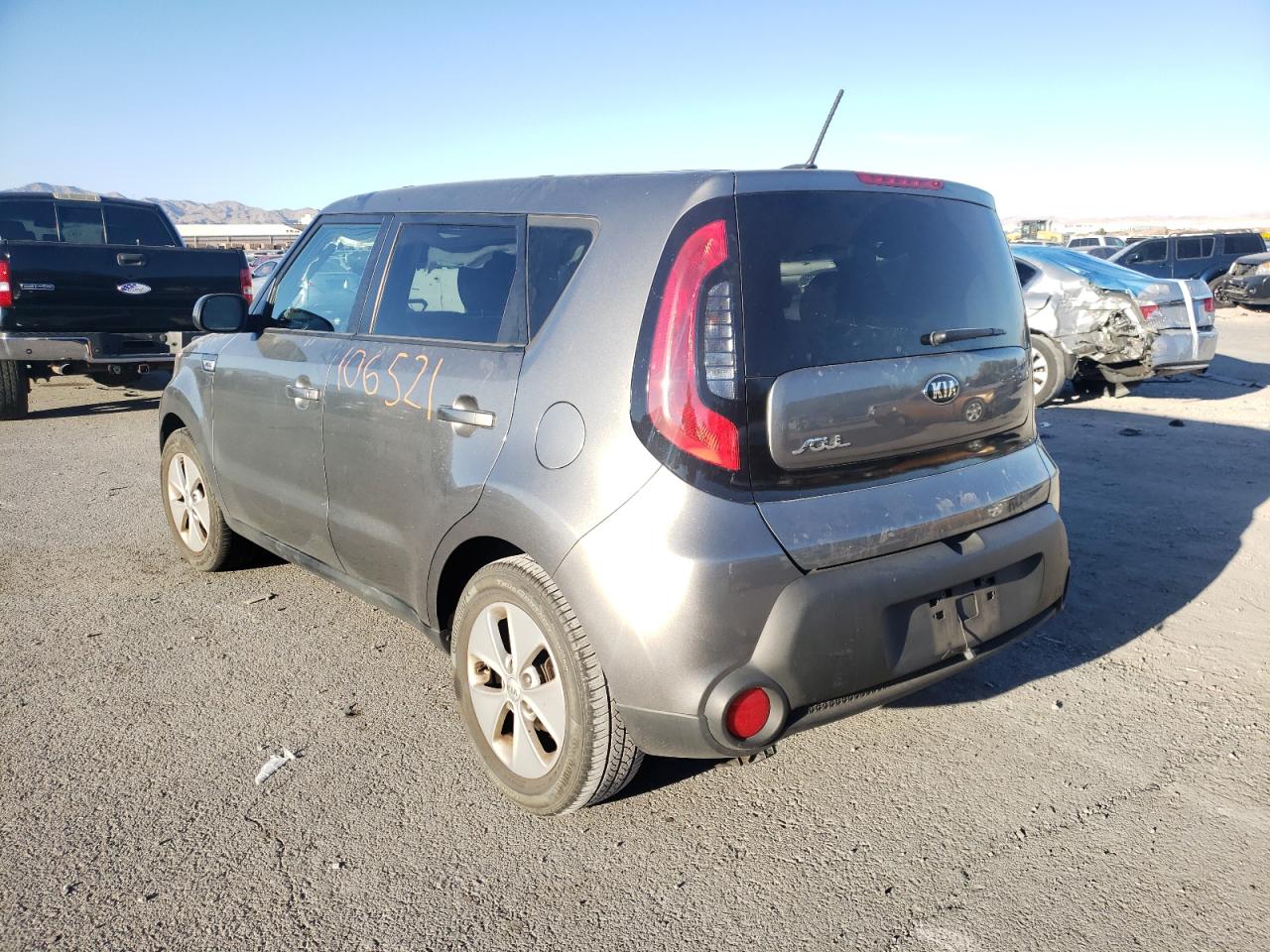 Photo 3 from auction – 2015 KIA SOUL with VIN KNDJN2A24F7156284